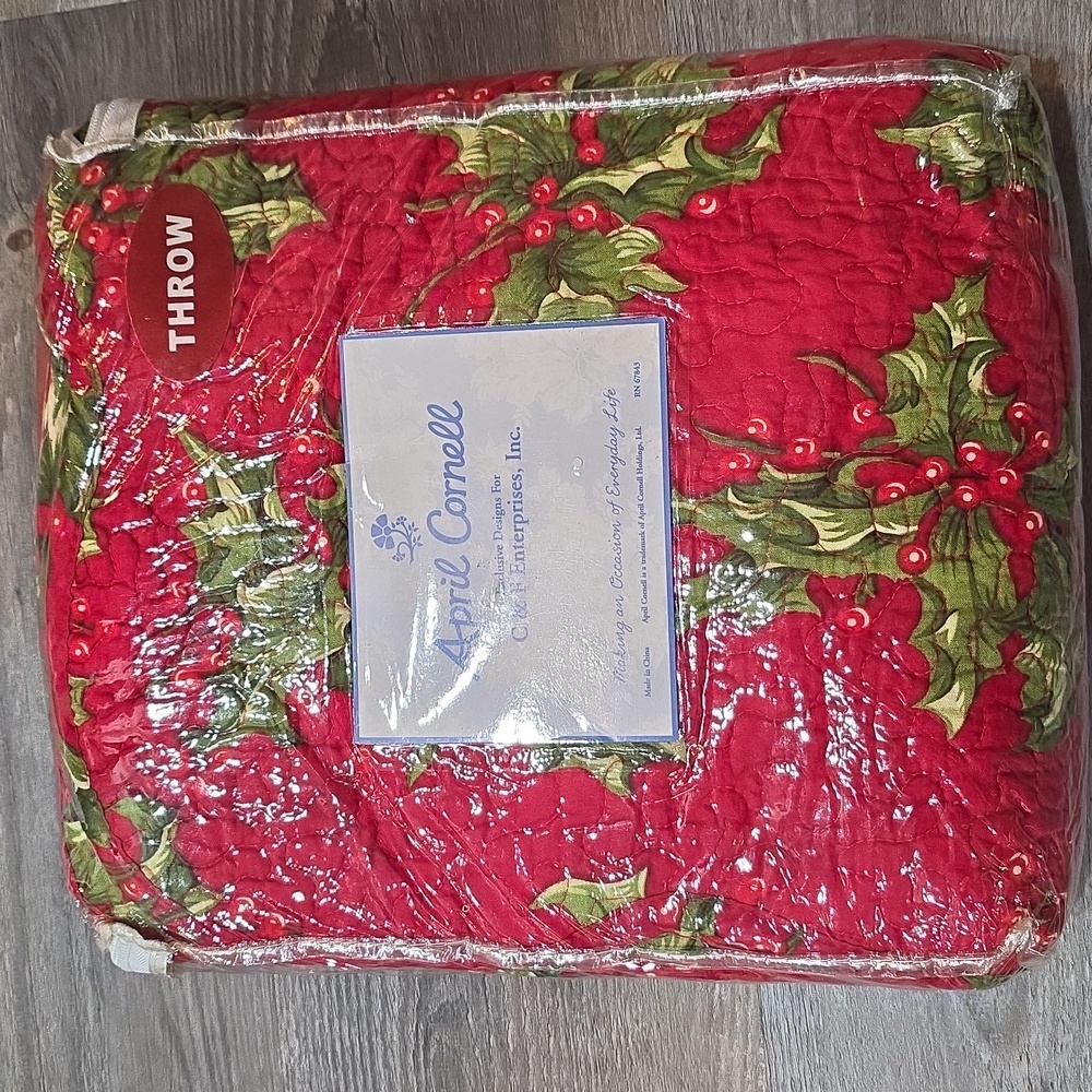 April Cornell Holly Red and Green Throw